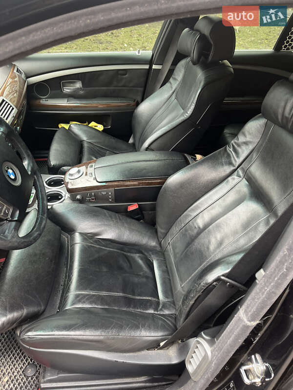 Седан BMW 7 Series 2002 в Києві