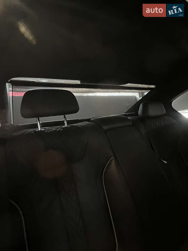 Седан BMW 7 Series 2019 в Киеве фото 12 Седан BMW 7 Series 2019 в Киеве