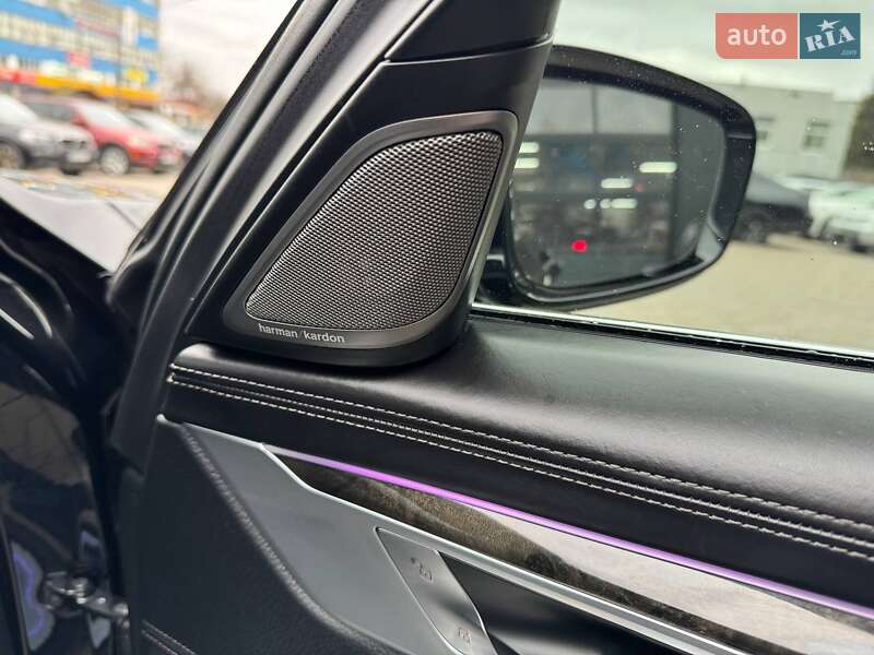 Седан BMW 7 Series 2017 в Виннице