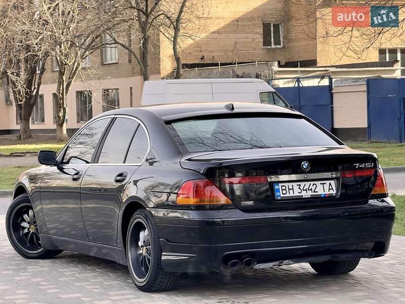 Седан BMW 7 Series 2003 в Одессе
