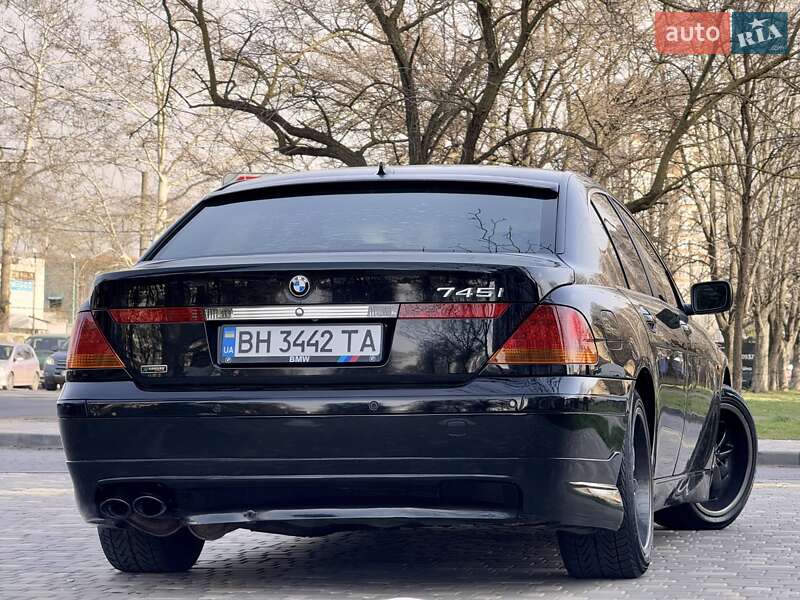 Седан BMW 7 Series 2003 в Одессе
