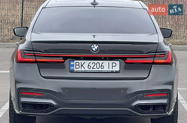 Седан BMW 7 Series 2020 в Рівному