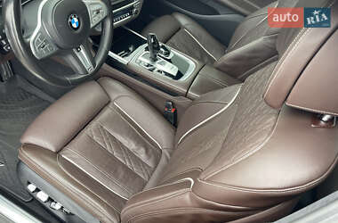 Седан BMW 7 Series 2020 в Рівному