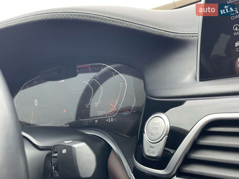 Седан BMW 7 Series 2020 в Ровно