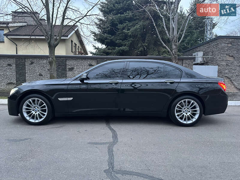 Седан BMW 7 Series 2012 в Днепре