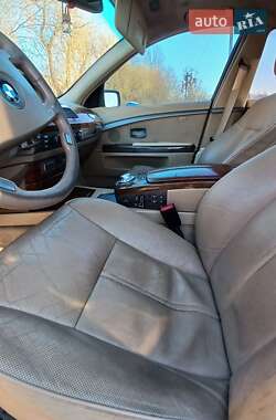 Седан BMW 7 Series 2002 в Львове
