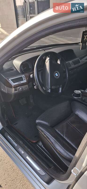 Седан BMW 7 Series 2002 в Мукачево