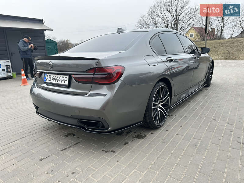 Седан BMW 7 Series 2018 в Киеве