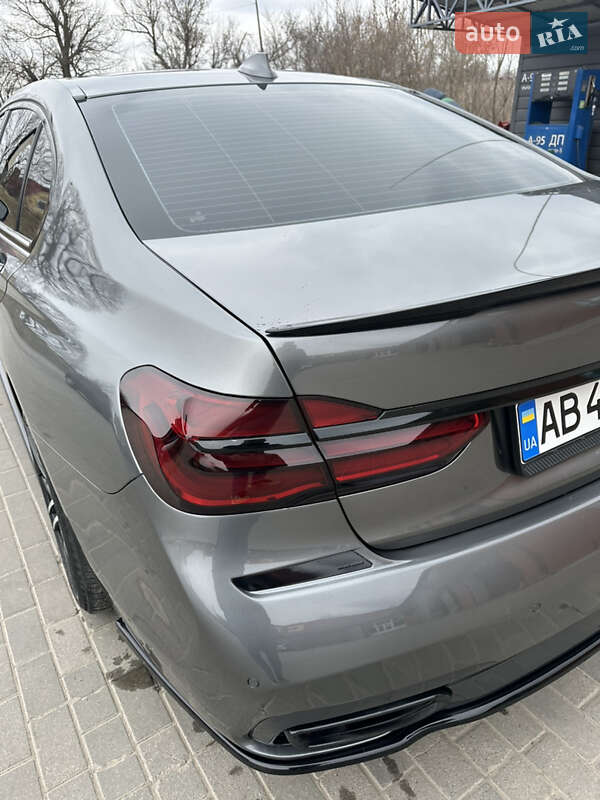 Седан BMW 7 Series 2018 в Киеве