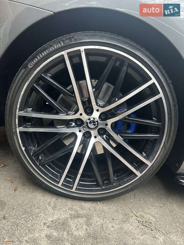 Седан BMW 7 Series 2018 в Киеве