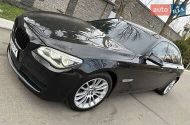 Седан BMW 7 Series 2012 в 