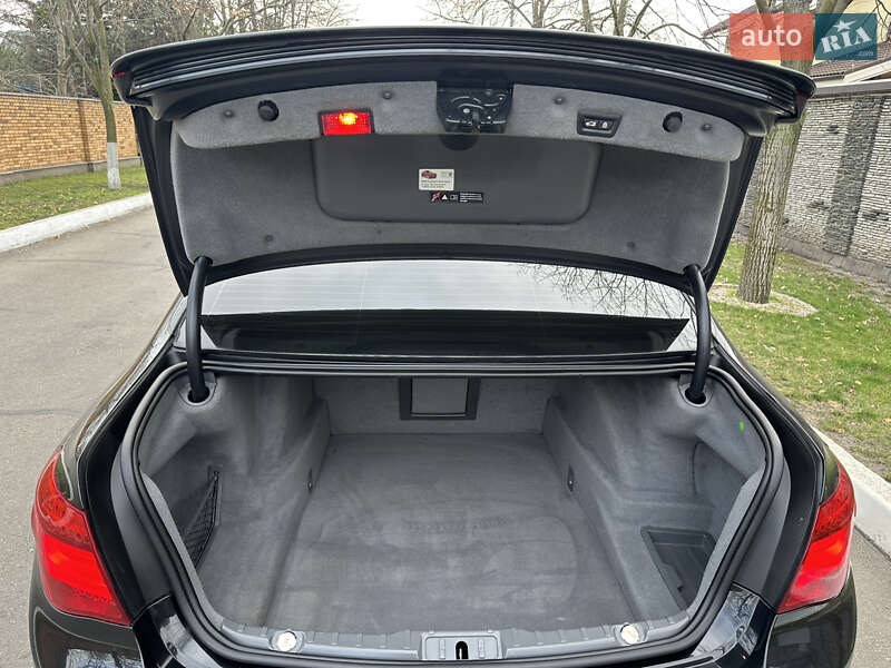 Седан BMW 7 Series 2012 в Днепре