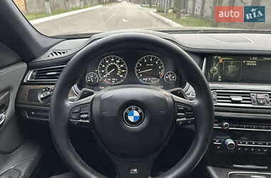 Седан BMW 7 Series 2012 в 