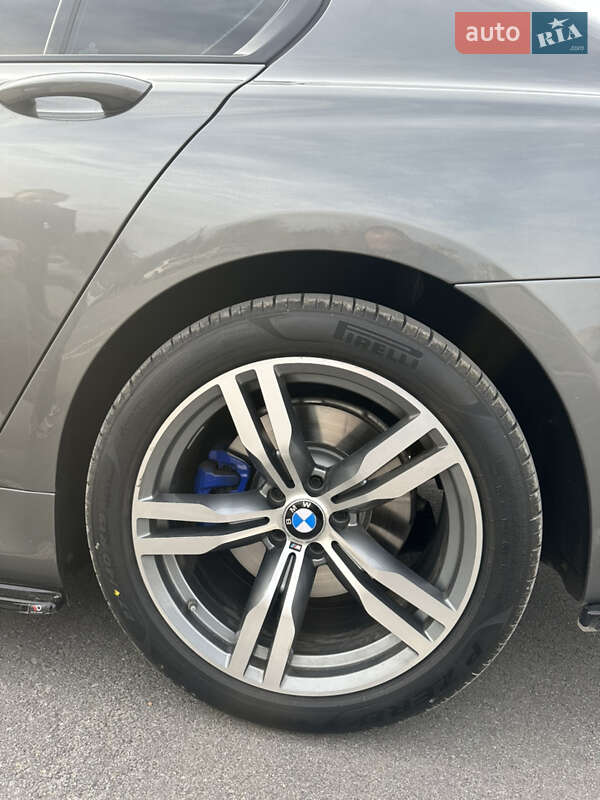 Седан BMW 7 Series 2018 в Киеве