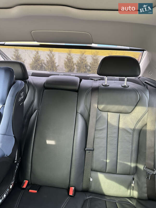 Седан BMW 7 Series 2018 в Киеве