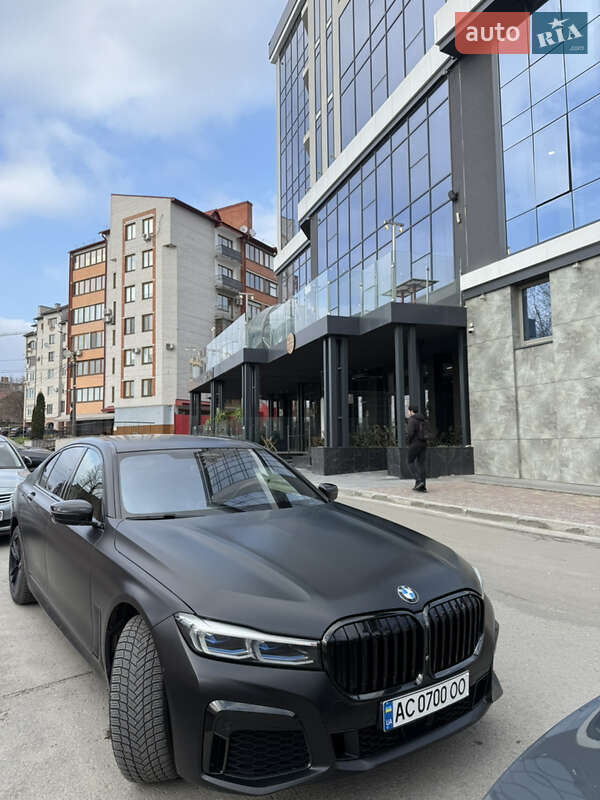 Седан BMW 7 Series 2019 в Луцьку