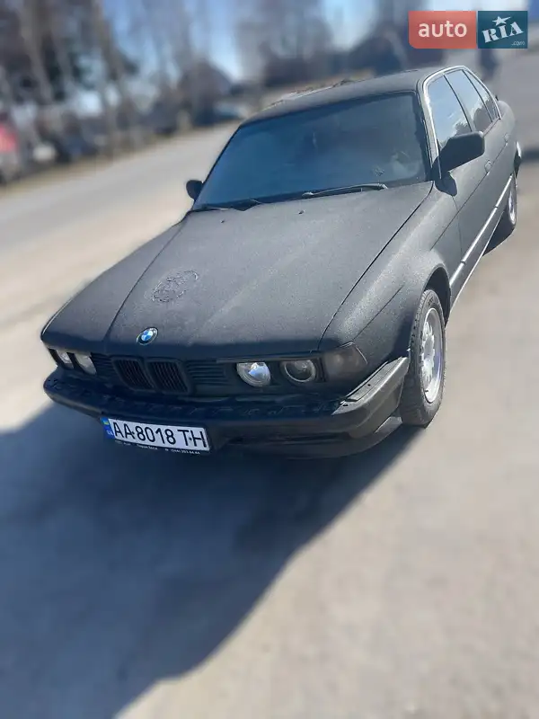 BMW 7 Series 1988