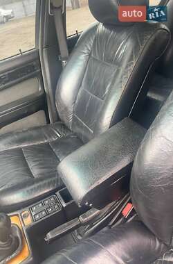 Седан BMW 7 Series 1988 в Корюковке