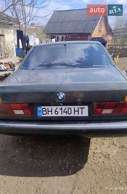 Седан BMW 7 Series 1987 в 