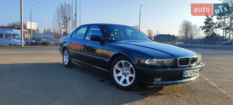 BMW 7 Series 2000