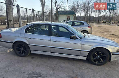 Седан BMW 7 Series 1997 в 