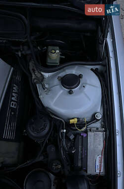 Седан BMW 7 Series 1997 в 
