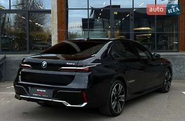 Седан BMW 7 Series 2024 в 