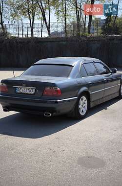 Седан BMW 7 Series 1995 в 