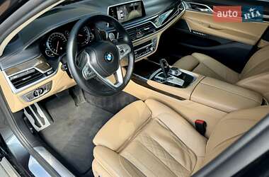 Седан BMW 7 Series 2017 в 