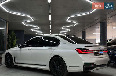 Седан BMW 7 Series 2021 в 