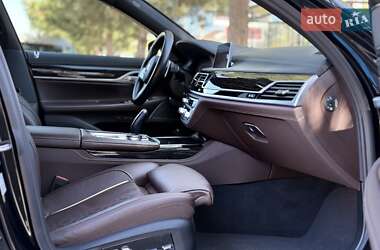 Седан BMW 7 Series 2022 в 