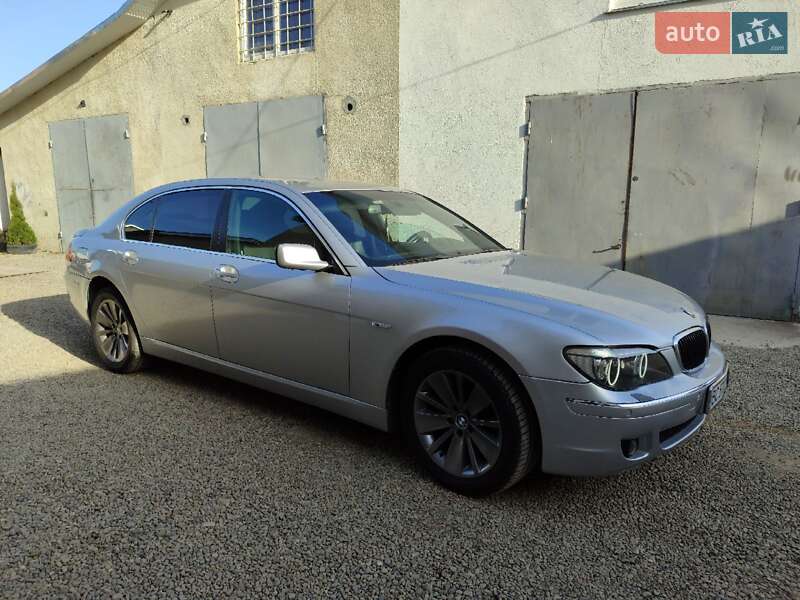 Седан BMW 7 Series 2007 в Самборі