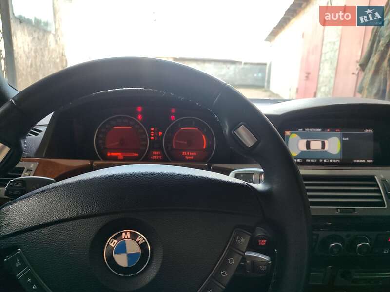 Седан BMW 7 Series 2007 в Самборі
