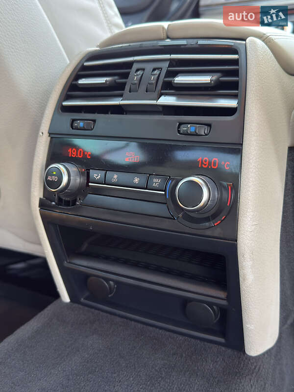 Седан BMW 7 Series 2013 в Черновцах