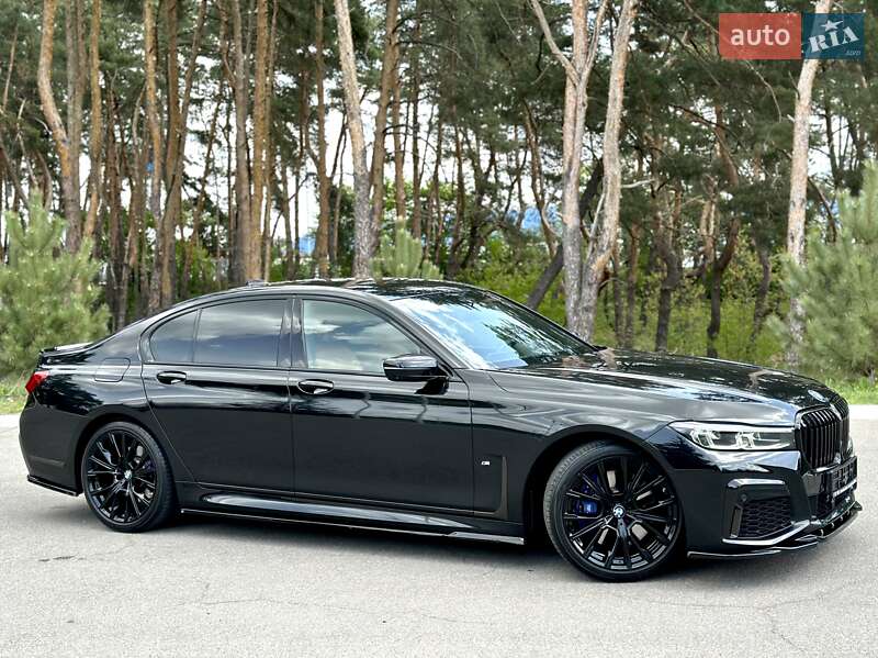 Седан BMW 7 Series 2022 в Києві