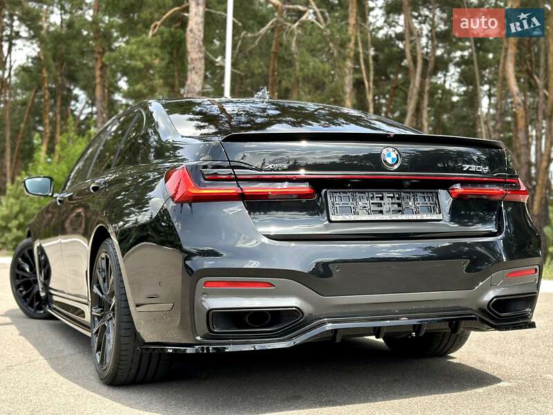 Седан BMW 7 Series 2022 в Києві