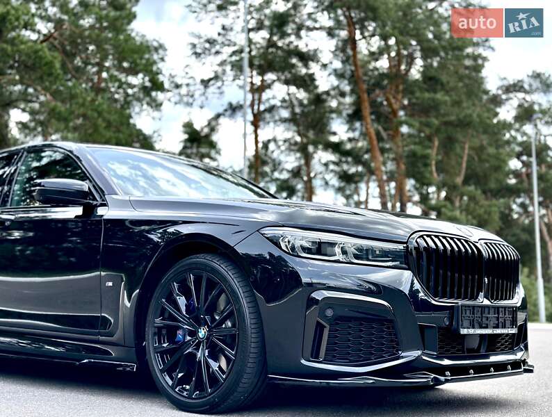 Седан BMW 7 Series 2022 в Києві