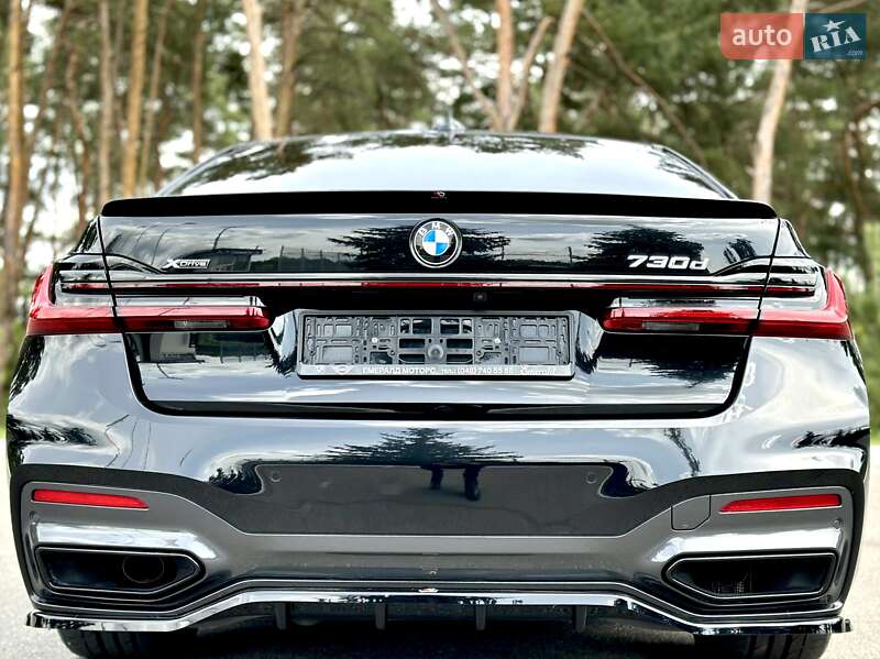 Седан BMW 7 Series 2022 в Києві