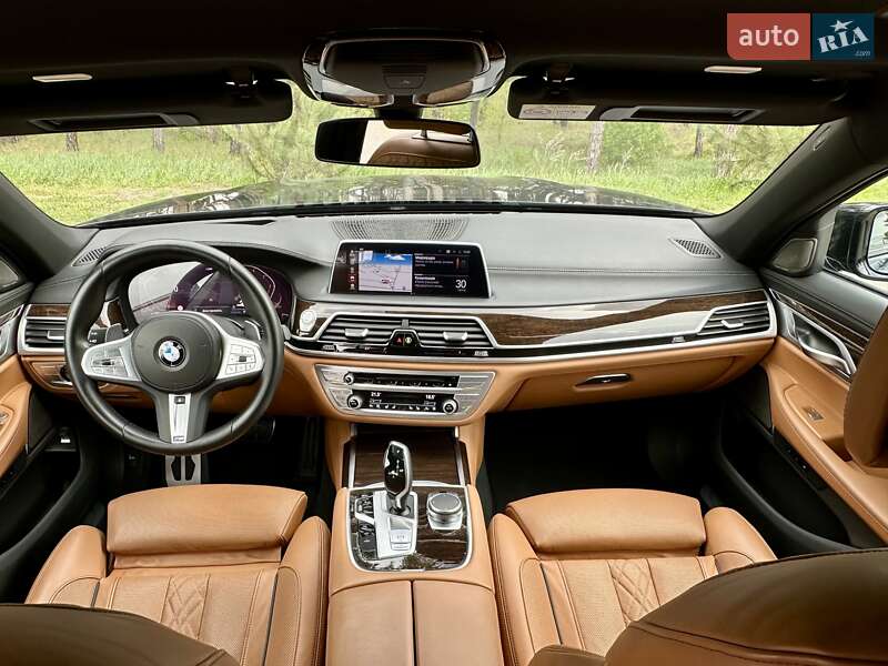 Седан BMW 7 Series 2022 в Києві