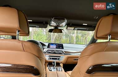Седан BMW 7 Series 2022 в 