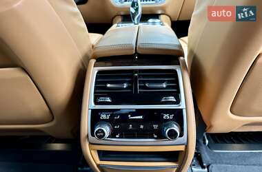 Седан BMW 7 Series 2022 в 