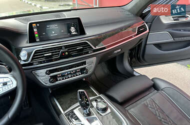 Седан BMW 7 Series 2022 в 
