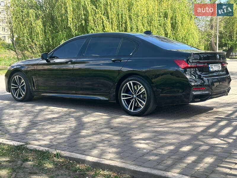 Седан BMW 7 Series 2020 в Кривом Роге