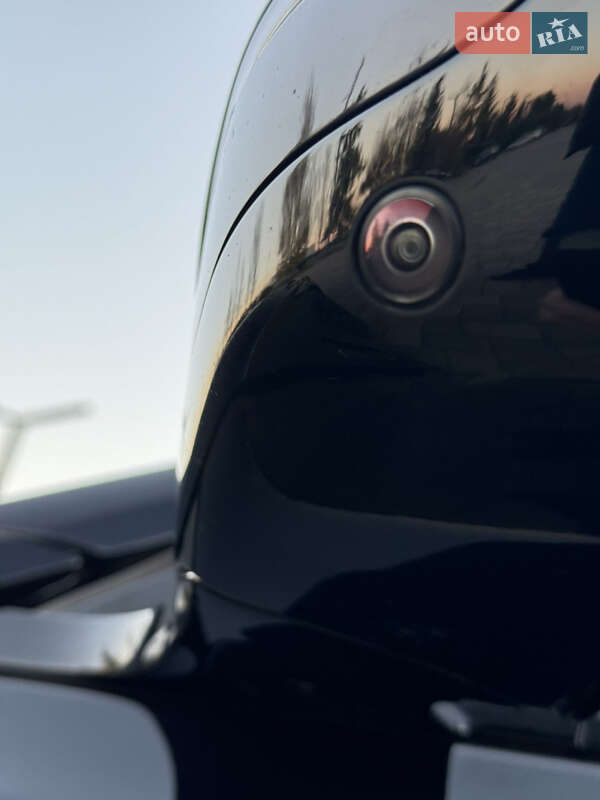 Седан BMW 7 Series 2019 в Ивано-Франковске