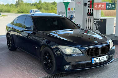 Седан BMW 7 Series 2008 в Вараше