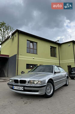 Седан BMW 7 Series 2001 в 