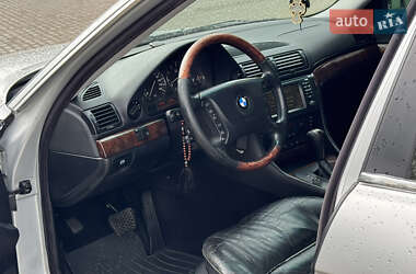 Седан BMW 7 Series 2001 в 