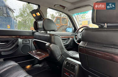 Седан BMW 7 Series 2001 в 