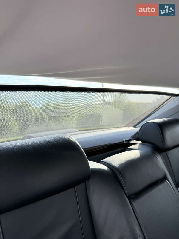 Седан BMW 7 Series 2003 в Чернівцях