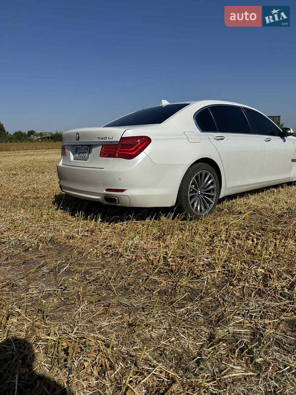 Седан BMW 7 Series 2010 в Хмельницком фото 18 Седан BMW 7 Series 2010 в Хмельницком
